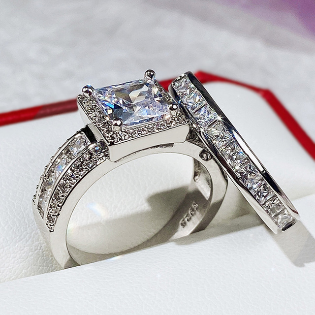 Fashion Wedding Ring Set